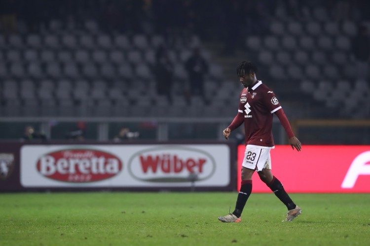  AC米兰官宣签下法国天才中场  