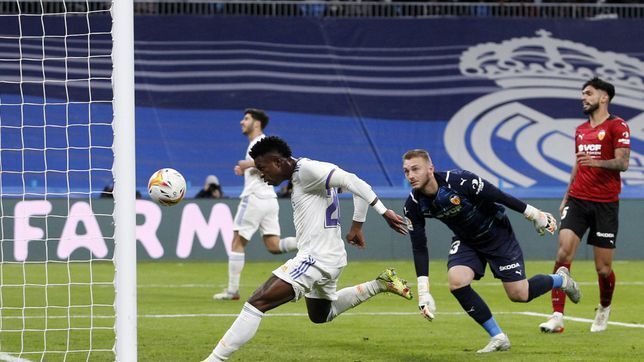  多特蒙德青春风暴席卷，年轻阵容掀翻联赛格局