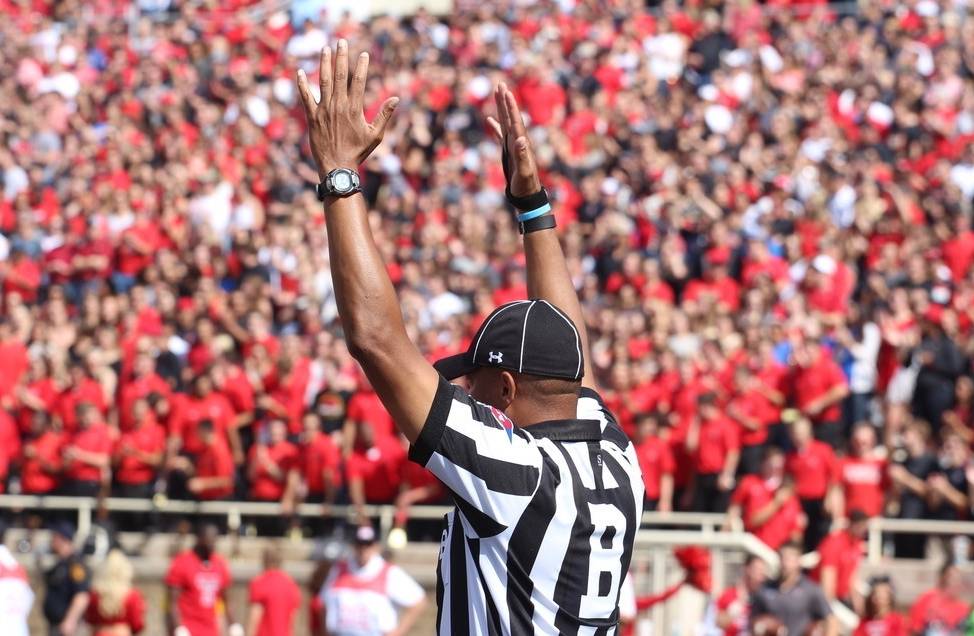  莱比锡红牛主场憾平拜仁，纳格尔斯曼战术受考验